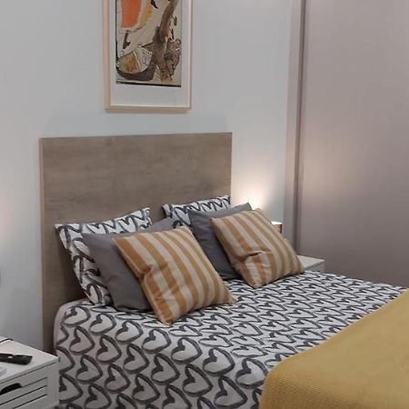 Stone House Rooms Porrino Luaran gambar