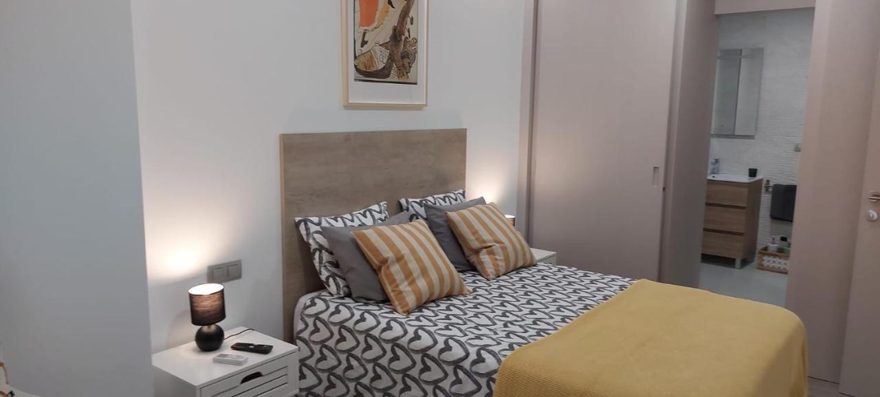 Stone House Rooms Porrino Luaran gambar